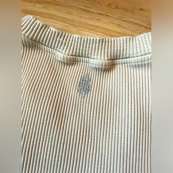 NWOT Free People Happiness Runs Muscle Tank - Picture 7 of 9